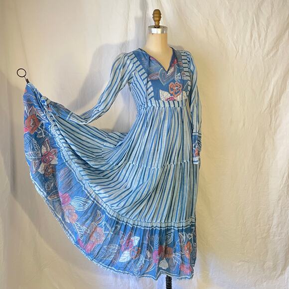 Vintage Dresses & Skirts - Rare 70s Cotton Gauze Made In India Floral Stripe Dress Sz S Please Read Descrip